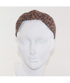 LEOP33 Leopard View 1 headband