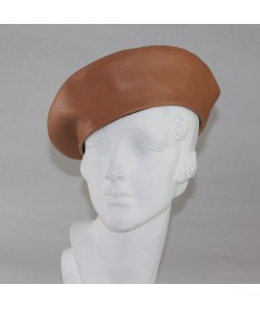 Camel leather beret 